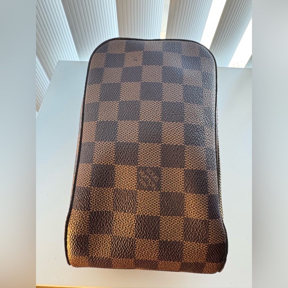 Authentic louis vuitton geronimo
